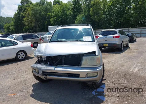 2006 Toyota Land Cruiser V8 из США, поврежденный, VIN JTEHT05JX62098927